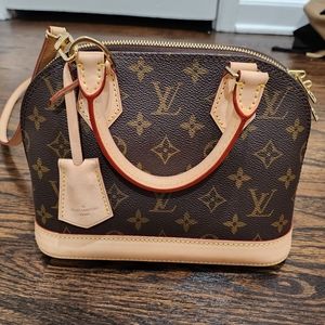 Louis Vuitton Alma BB new